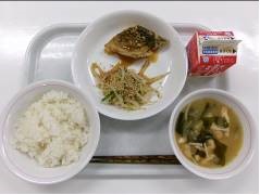 給食イメージ