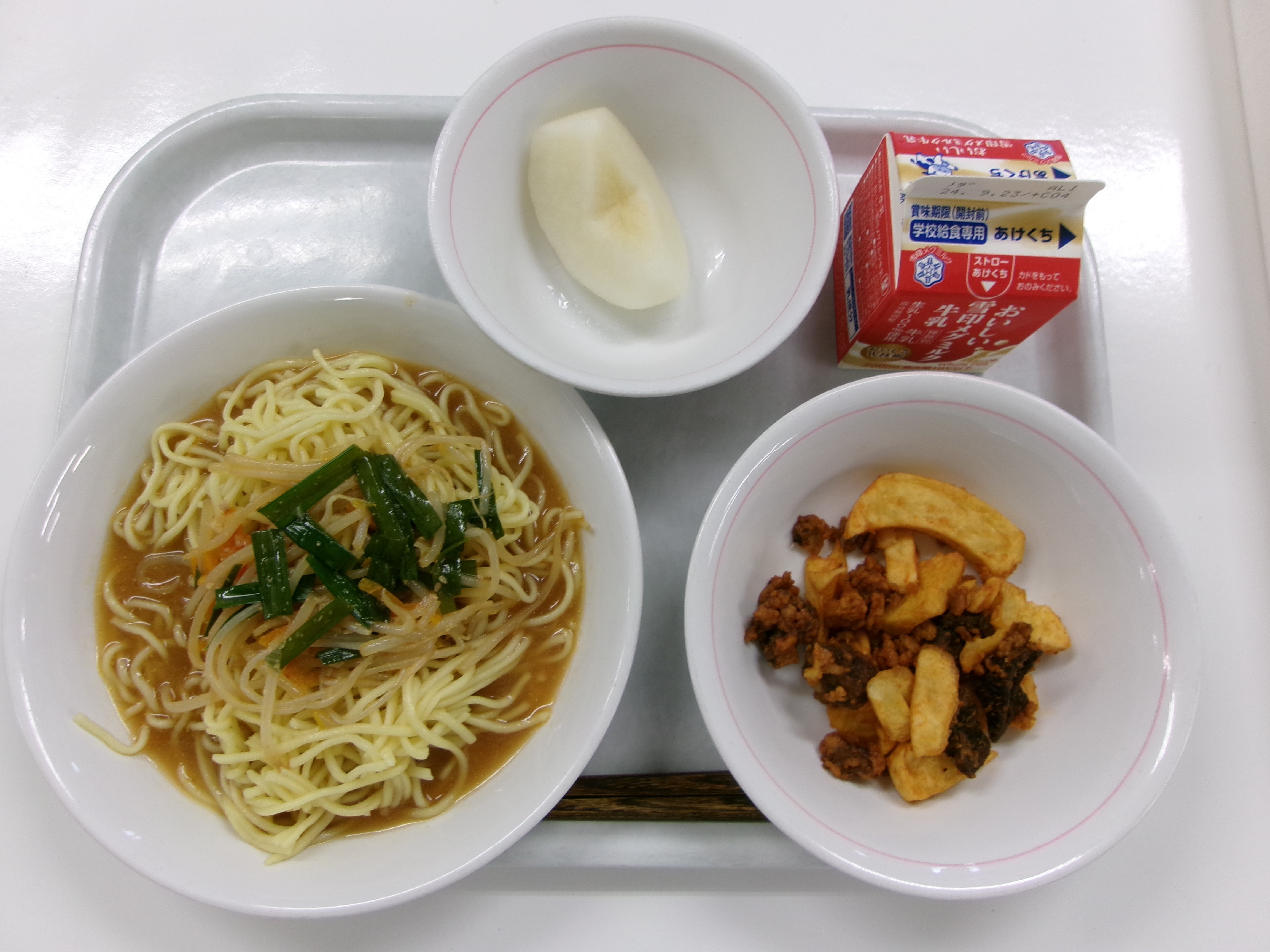 給食イメージ